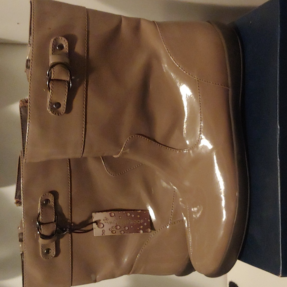 NEW Nike Air Cole Haan waterproof rainbooties